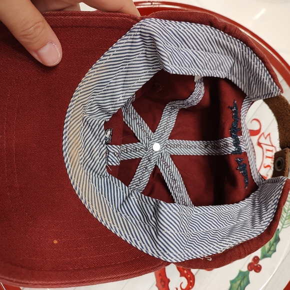 🥰GUC Vineyard Vines Unisex Wear Leather Adjustable Back Cotton Hat, Maroon, OSF - Picture 11 of 14